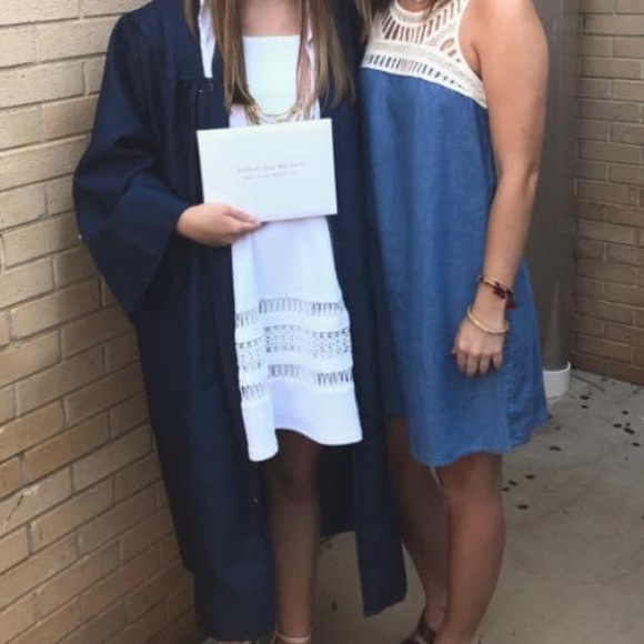 Francescas Off the Shoulder White Dress - Picture 5 of 5